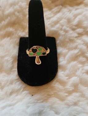 Adorable Gold-Tone Mushroom Ring with Green Enamel Hearts - Fairycore Vibe